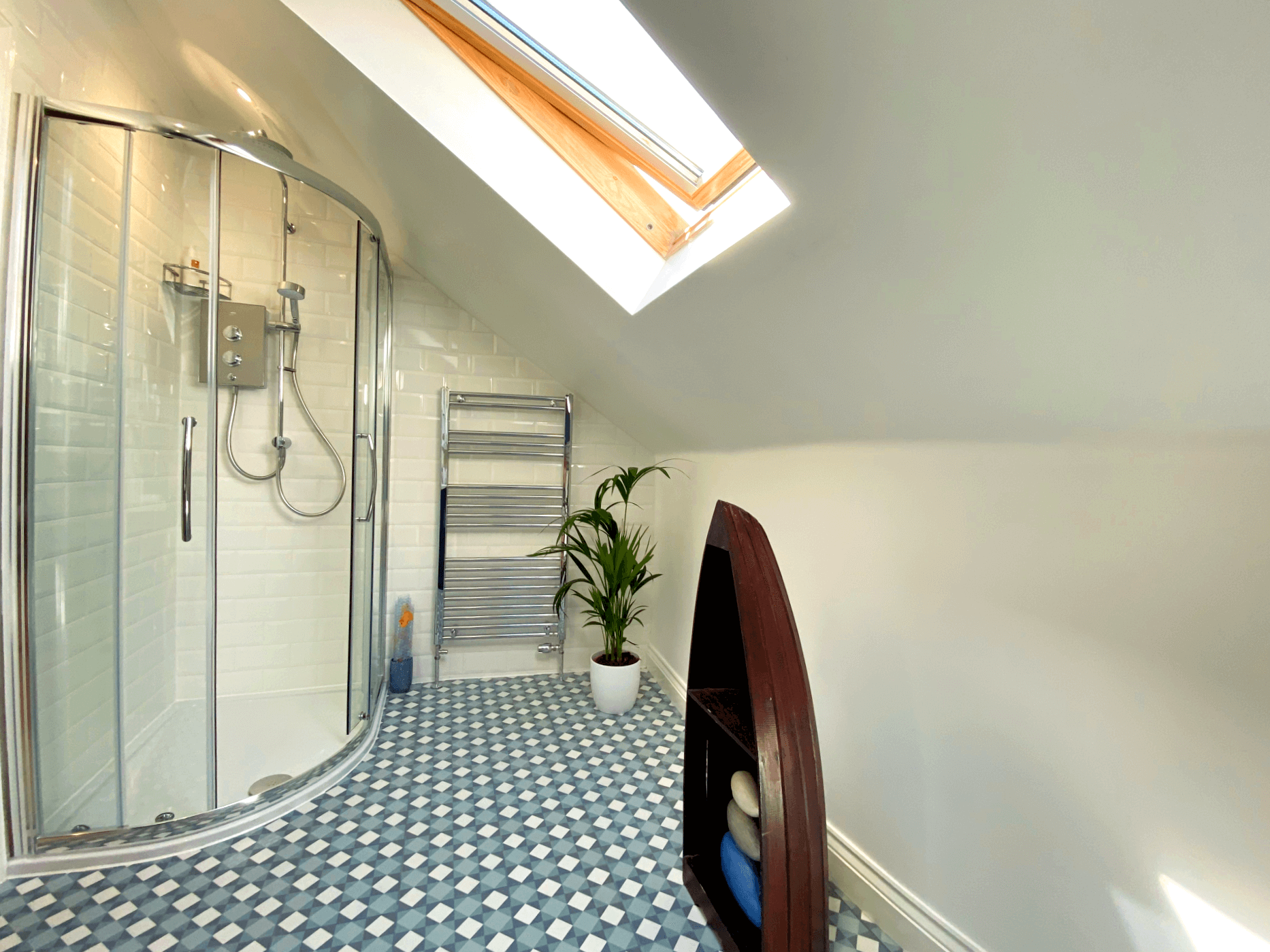 Lisburne Place Luxury Town House self catering accommodation - ensuite bathroom