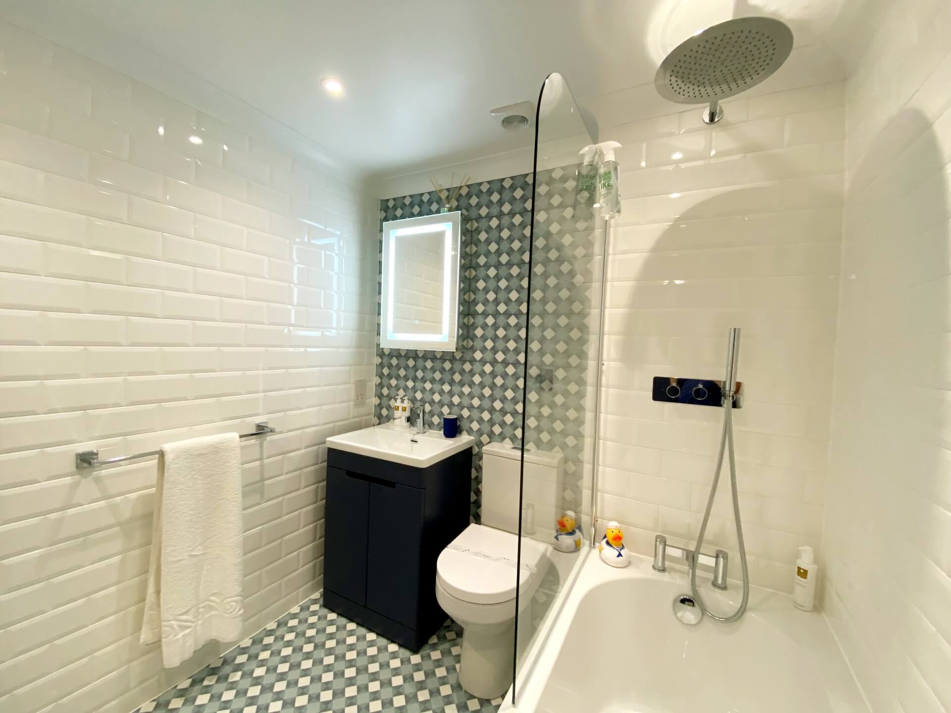 Lisburne Place Luxury Town House Self Catering accommodation - main bathroom